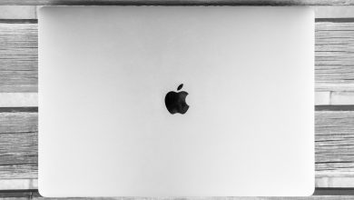 macbook apple black white