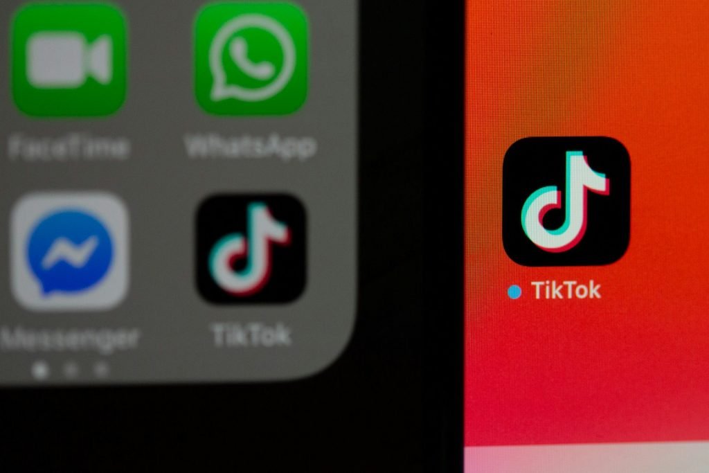 tiktok-screen